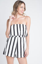 Load image into Gallery viewer, Women&#39;s Strapless Stripe Pocket Romper
